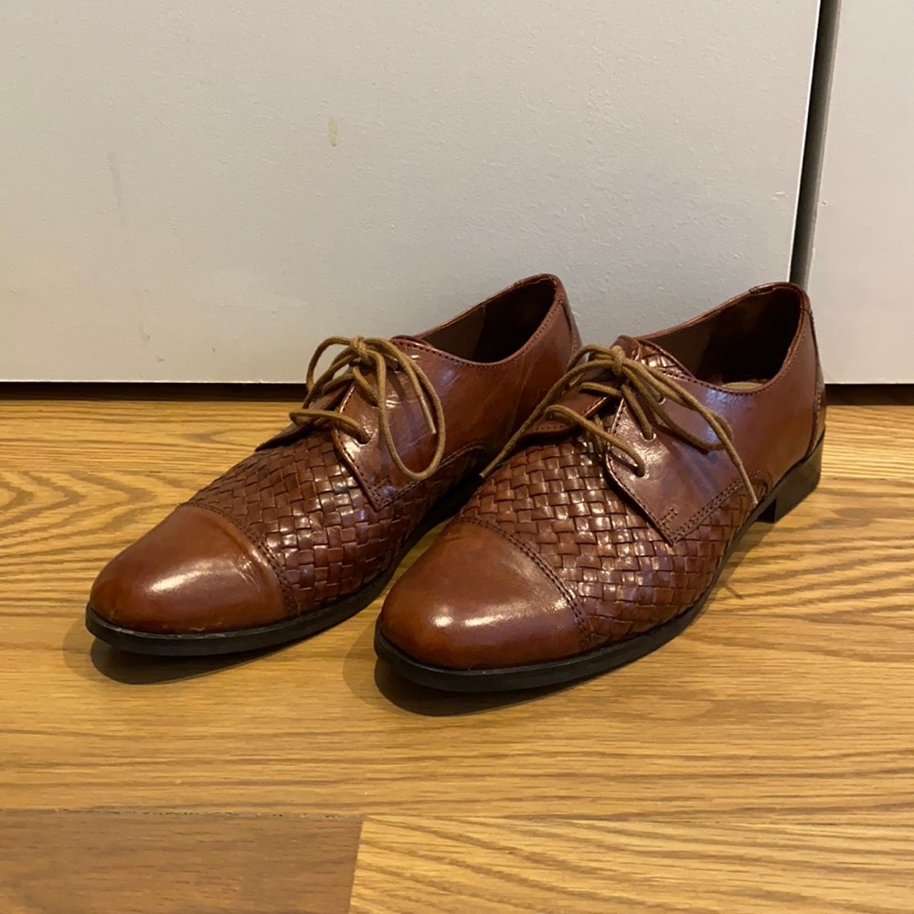 Cole Haan Woven Brown Leather Loafers 5.5